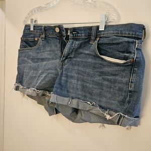 Gap 3" Frayed Jean Shorts Size 31 (12) $12